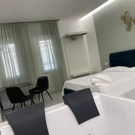 Maison De Luxe 住宿加早餐酒店 4*