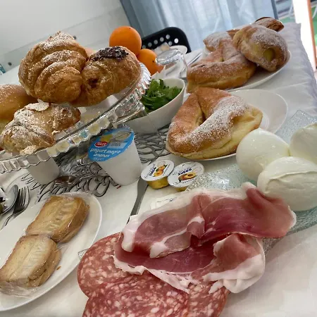 Bed & Breakfast Maison De Luxe Pompei