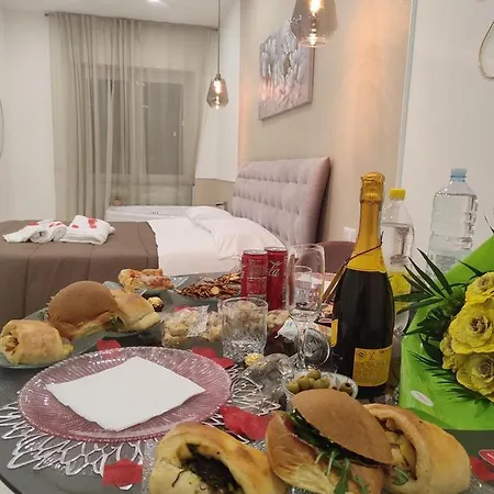 Bed & Breakfast Maison De Luxe