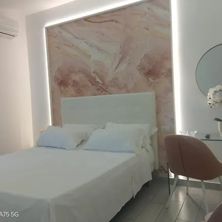 Maison De Luxe 4* 庞贝