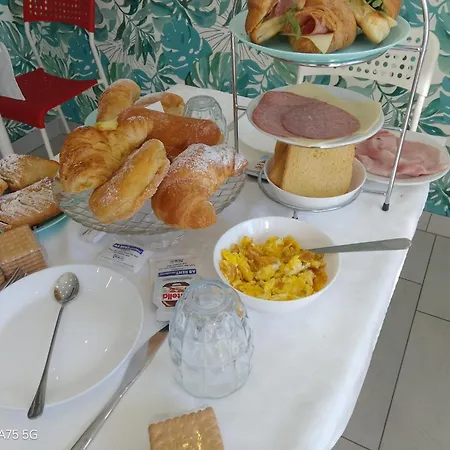 Maison De Luxe Bed and breakfast 4*