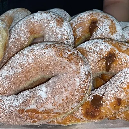 Maison De Luxe לינה וארוחת בוקר 4*