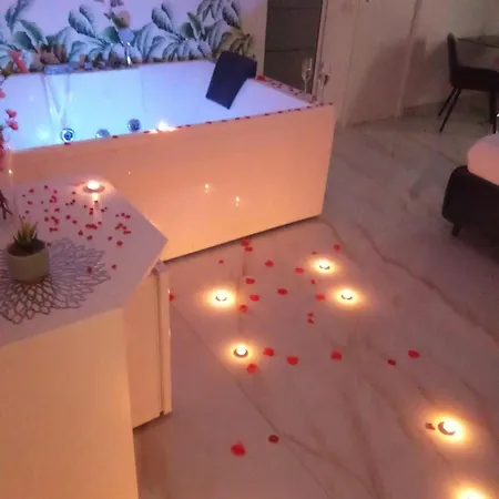 לינה וארוחת בוקר Maison De Luxe