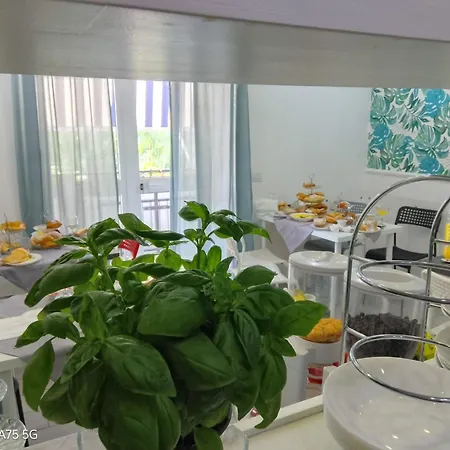 Maison De Luxe לינה וארוחת בוקר 4*