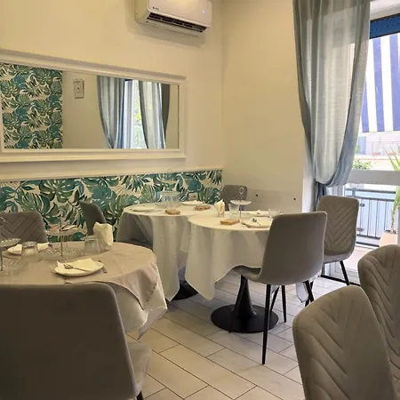 住宿加早餐酒店 Maison De Luxe 4*