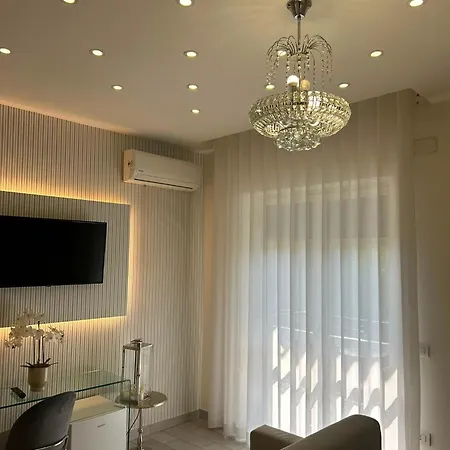 Maison De Luxe Bed & Breakfast