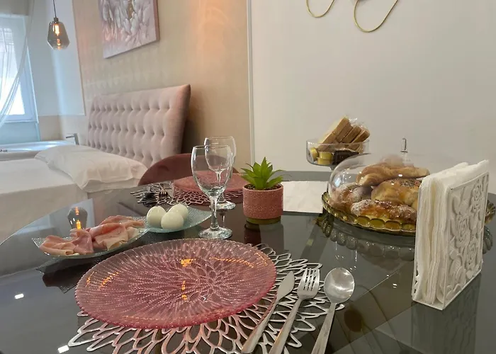 Maison De Luxe Alojamento de Acomodação e Pequeno-almoço 4*